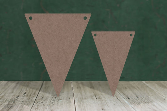 Triangle bunting flags (8cm to 11cm) - 2mm MDF