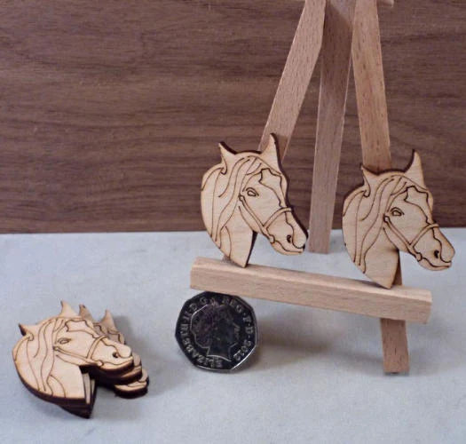 Etched plywood Horse Head Shape - 4 cm