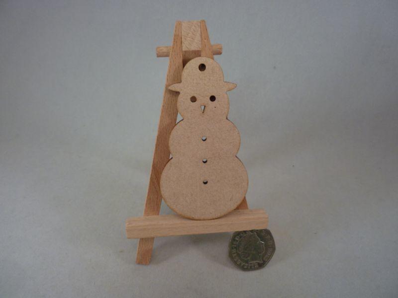 3mm MDF Snowmen - 8 cm with hole